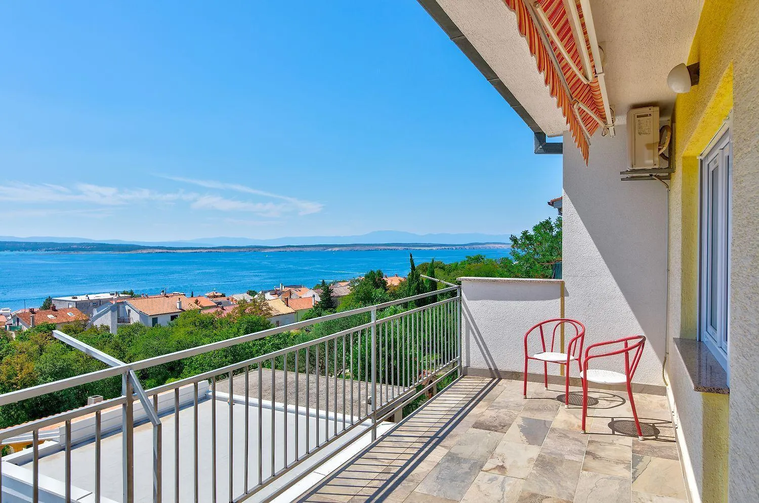 Malerisches Apartment Nur 700 Meter Zum Sandstrand Mit Herrlichem Meerblick, Pool, Grill Crikvenica Croatia